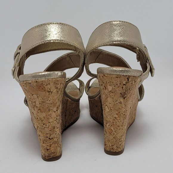 Womens Metallic Gold Glossy Open Toe Buckle Slingback Wedge Heel Sandals Size 8M - Picture 5 of 12